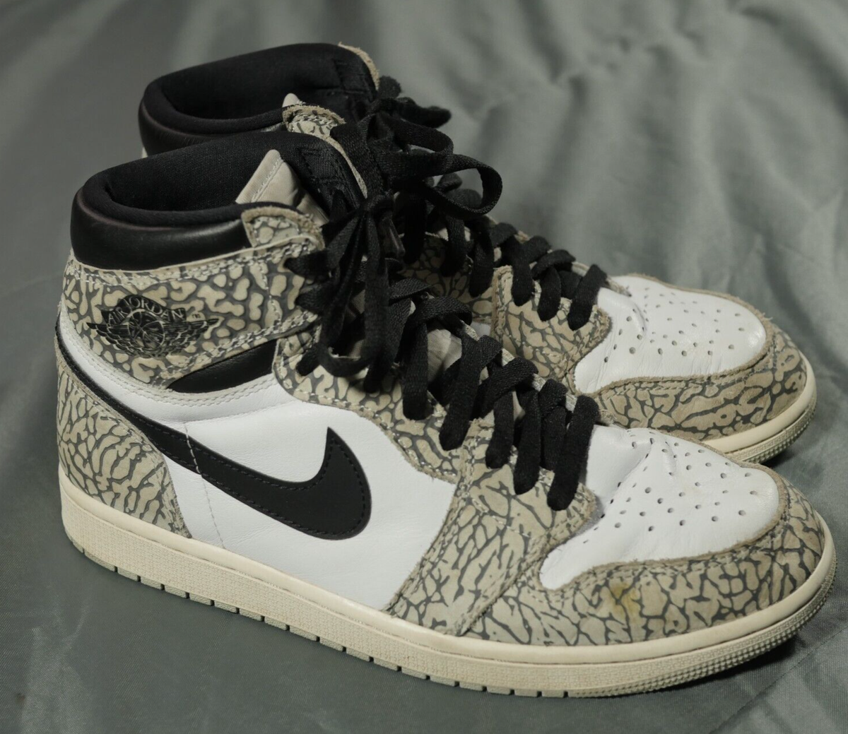 靴 AirJordan1 RetroHighOG BlackandSmokeGrey Jordan 1 Retro Shoes Mens 9 Gray White Black Nike Air High Og