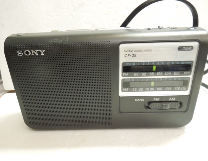 Sony ICF-38 AM/FM Portable Radio Working AC Power Telescopic Antenna Tested