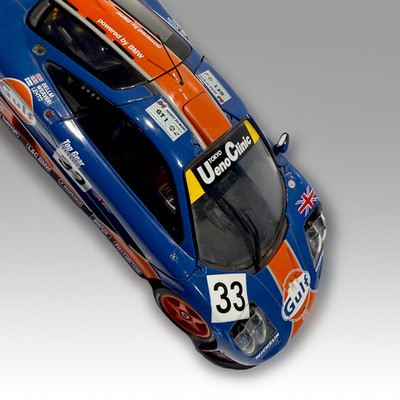 McLaren F1 GTR Gulf Racing 1:18 UT Models #33 Missing Mirror