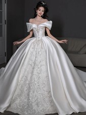 Elegant Sequin Princess Straight Shoulder Satin Main Wedding Dress Bride Trail