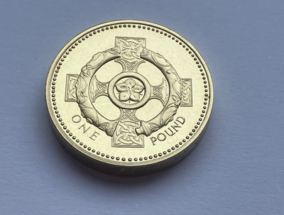 COIN PROOF 2001 ONE 1 POUND