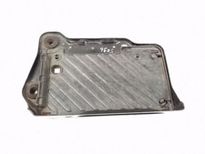 Mercedes-Benz GLA W156 X156 2017 Batteriehalterung A2465460078