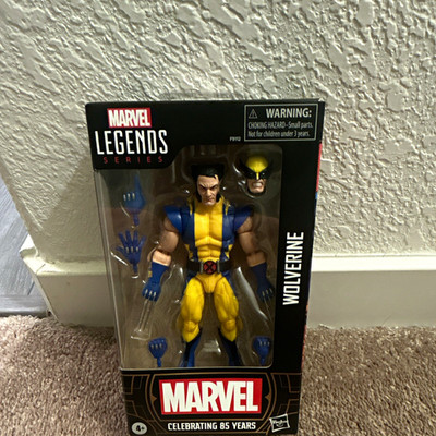 Hasbro Marvel Legends Series Marvel Wolverine Figure w/ Alternate Head & Hands