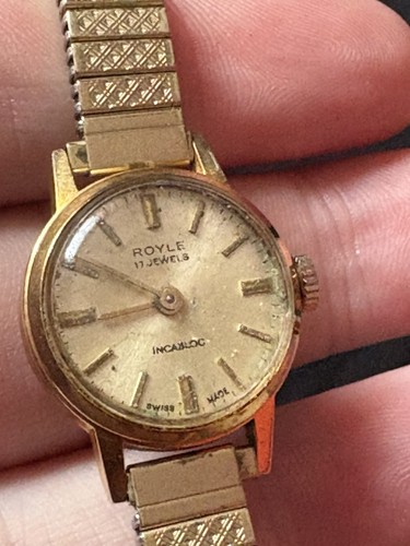 FW01 - 10 Fully Working Mechanical Ladies Wind Up Watches Vintage Nice Condition - Picture 7 of 11