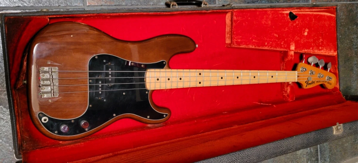 1976 Fender Precision Bass