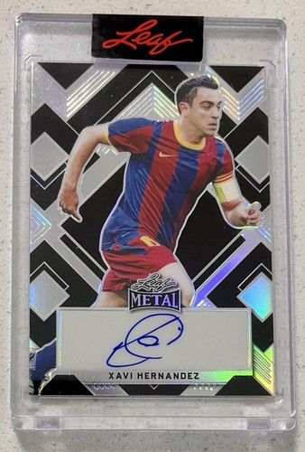 Xavi Hernandez #BA-XH1 2022 Leaf Metal Autographs card