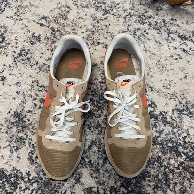 Size 12 - Nike Challenger OG Dark Driftwood Orange
