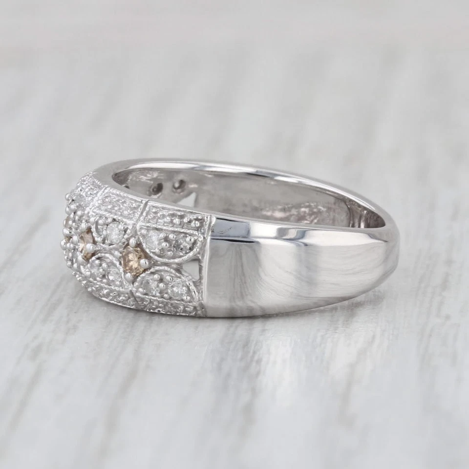 0.52ctw Pave Diamond Ring 10k White Gold Size 8 Wedding Band Size 8 - Image 3 of 4