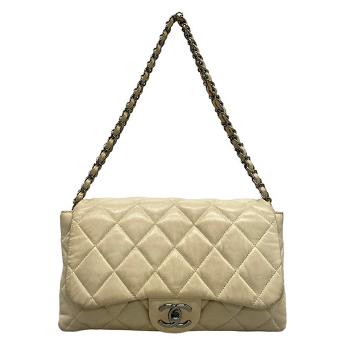CHANEL Single Flap Matelasse Cream Lambskin Shoulder Bag