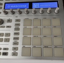 Native Instruments Maschine MK2 White MIDI Controller   Tested   Excellent Condi