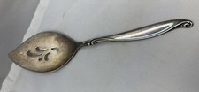 1881 ROGERS SKYWARD PIE SERVER, SILVER PLATE  ONEIDA 1963 8 1/2”