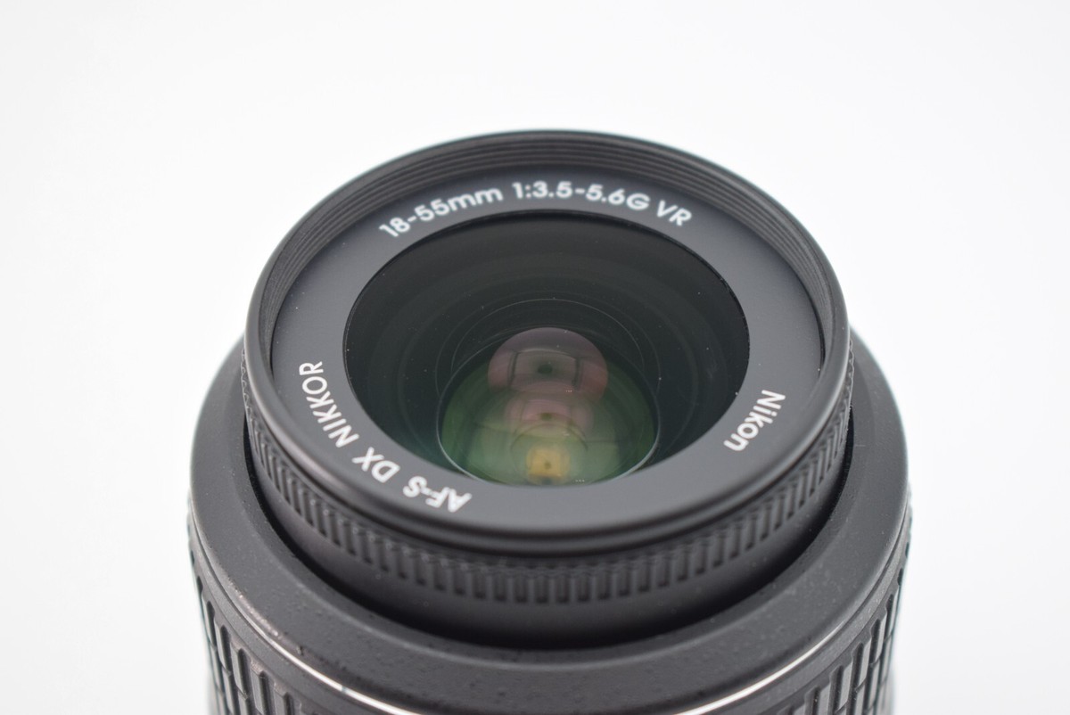 Nikon D3100 AF-S DX NIKKOR 18-55mm f3.5-5.6G VR From JAPAN