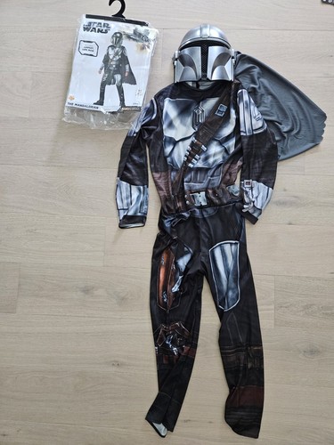 Mandalorian Halloween Costume Large 12-14 Jumpsuit Cape Mask