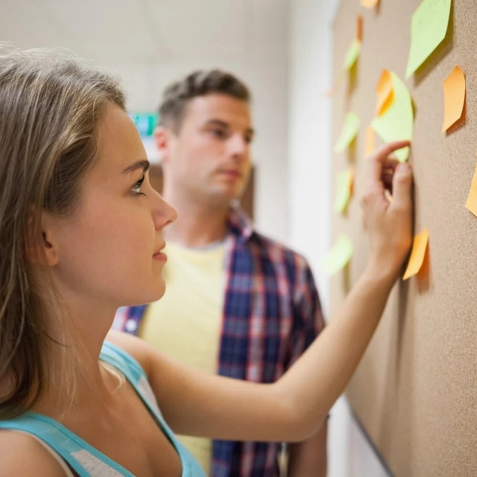 Tablero De Anuncios De Corcho Enmarcado De 36" x 24" Para La Decoración De La Of - Image 3 of 4