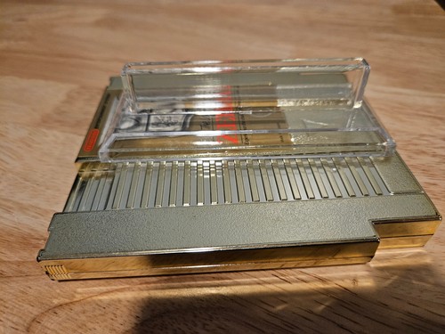 NINTENDO NES Game Cartridge Display Stand - Clear - Fast Shipping! - Picture 9 of 9