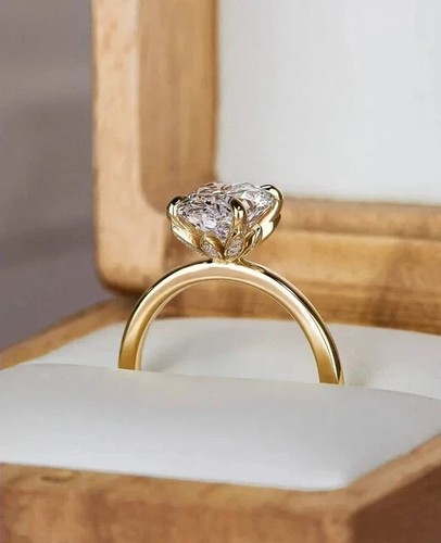 Anello solitario aureola nascosto diamante creato in laboratorio tondo 2 ct placcato oro giallo 14 carati - Foto 2 di 4