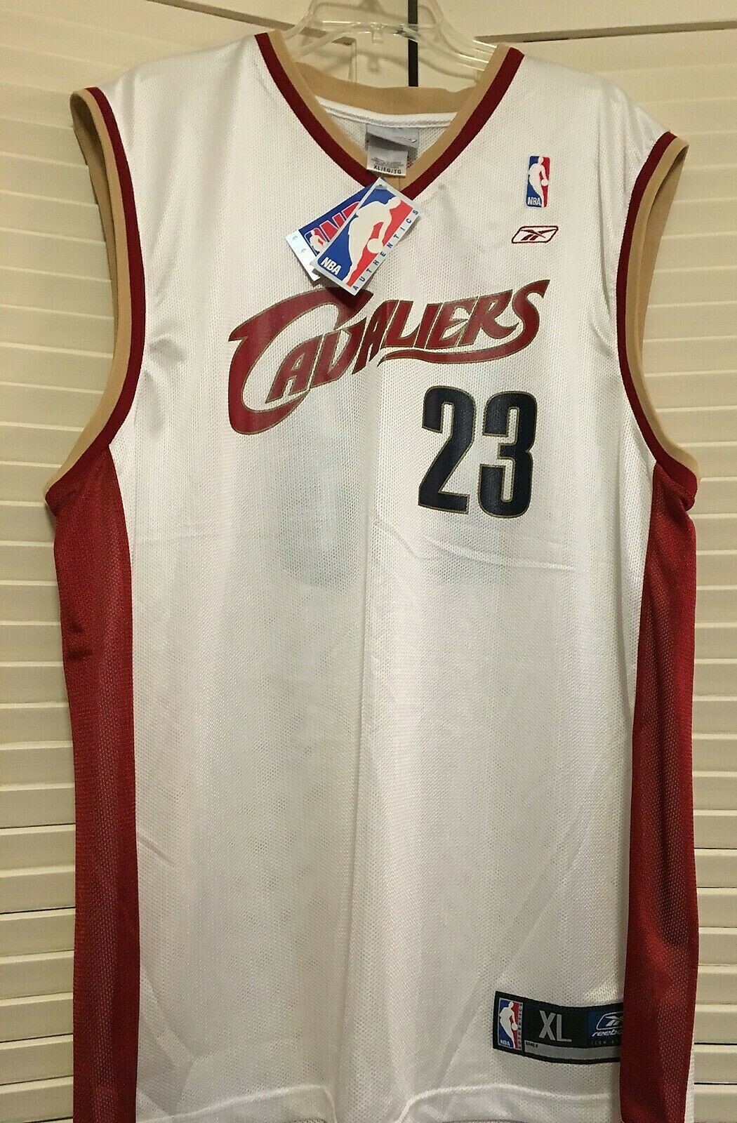 Picture 2 of 3