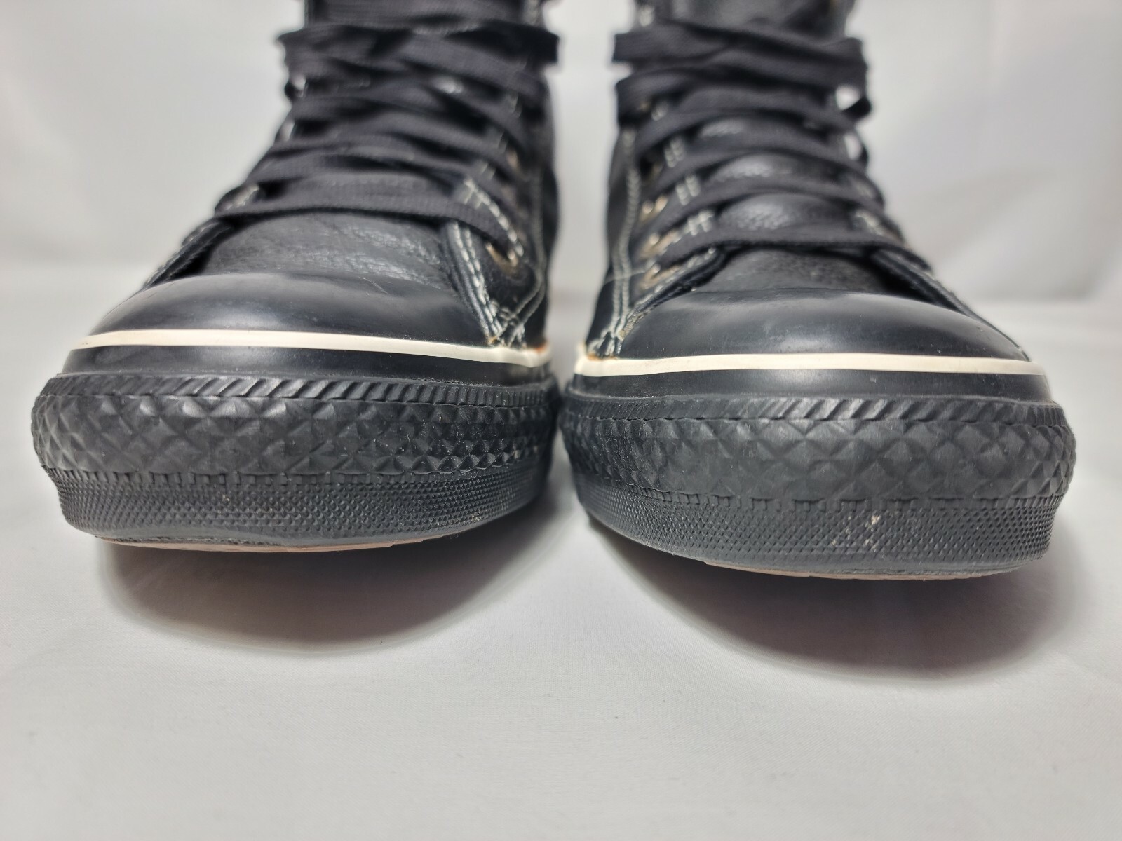 black leather converse 6