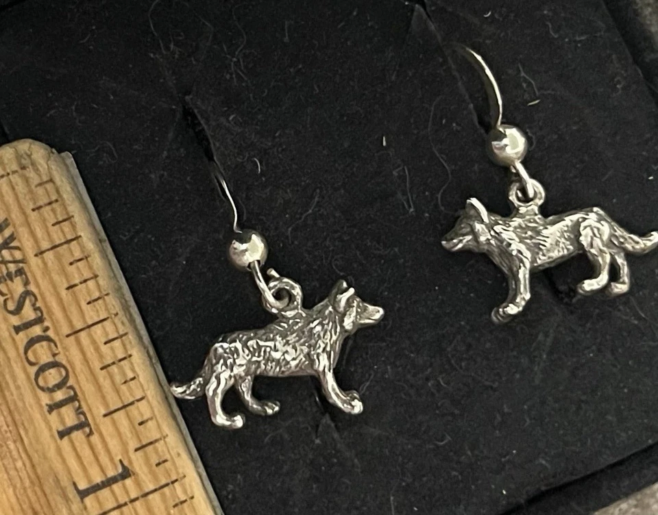 纯银 925 对面灰色灰狼吊坠耳环 ~ 精神动物 — 第 2/2 张图片