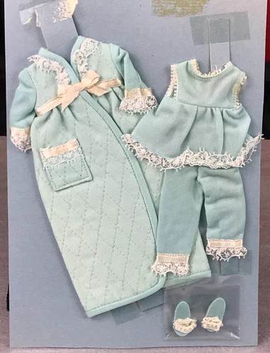 Vintage SKIPPER LOUNGIN' LOVELIES Pajama outfit #1930 w/ Robe & Slippers