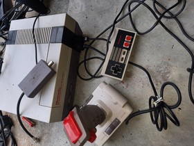 Nintendo Entertainment System 512MB NES Classic Edition Console - White/Gray