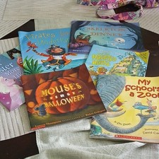 Scholastic Children's Picture Book Lot PB Illustrated Halloween Pirates