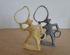 Timmee Tim Mee 4in Gray White Cowboys with Lassos Set of 2 plastic 1950's