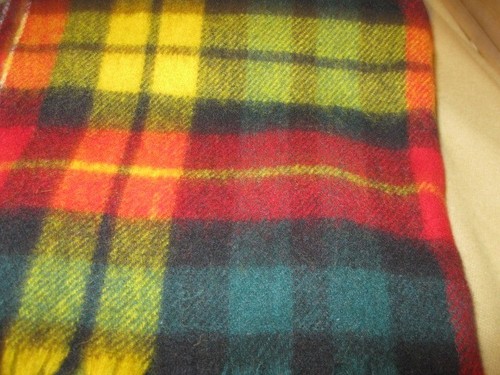 CLASSIC WOOL LARGE NEW FARIBO STADIUM BLANKET 72X52 - Picture 4 of 6