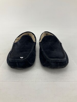 UGG Men display picture 3