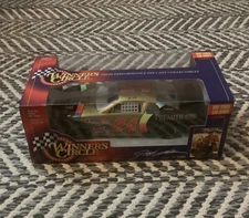 1997 Winners Circle 1/24 Jeff Gordon #24 Chroma Premier Die Cast Gold # 55637