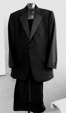 Black Chiarelli 100% wool tuxedo suit 40R