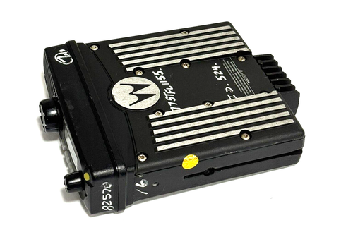 MOTOROLA XTL 1500 Mobile Radio 700/800 MHZ M28URS9PW1AN Base Brick - Picture 4 of 6