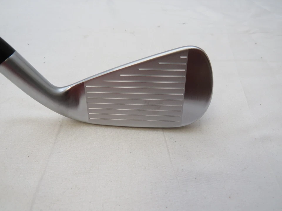 LH Titleist U505 Utility 3 Iron Hzrdus Smoke Black RDX Stiff Flex Graphite - Image 3 of 4