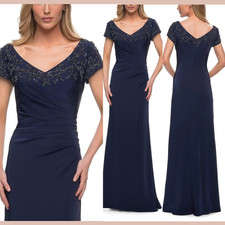 NWT 538 La Femme 8 28321 V-Neck Fitted Evening Gown in Navy Blue S2154