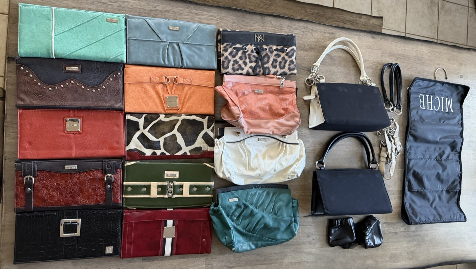 Miche Classic Bag Bundle 14 Shells 4 Handles 2 Pu… - image 1