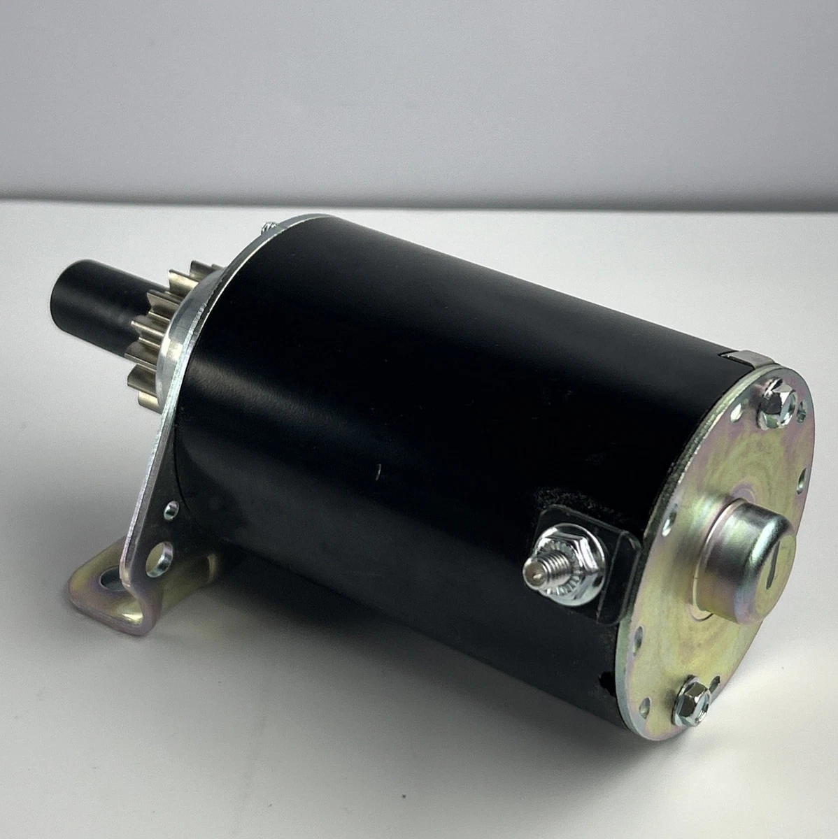 Briggs & Stratton 590476 Starter Motor OEM photo 4