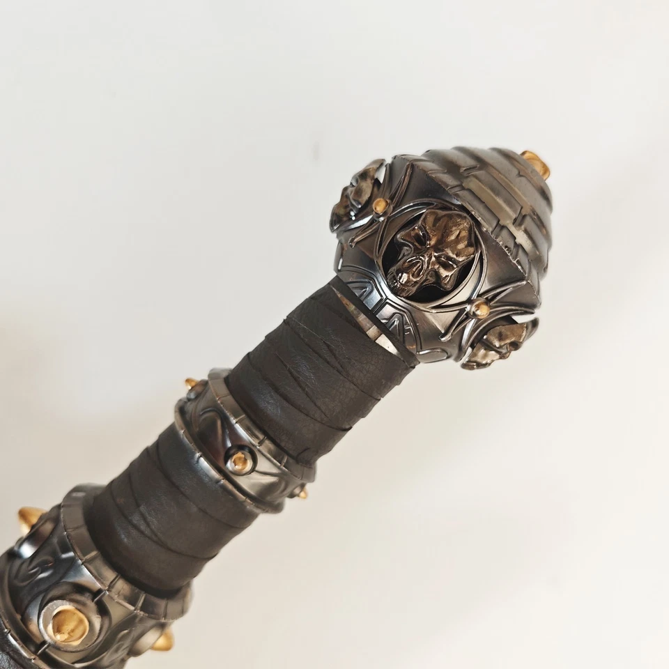 48 inches,Frostmourne,Metal Stainless Seel Zinc Aluminum Alloy,Arthas Menethil. - Image 3 of 4