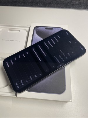 Apple iPhone 15 Pro Max - 256GB - Titan Blau - Batterie & Display Neu - in OVP