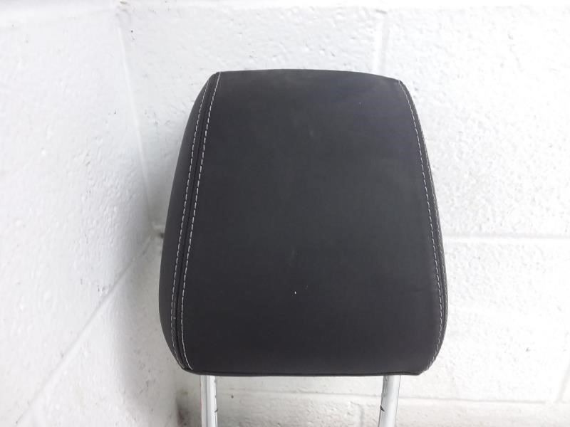 Maserati Grecale 2023 Front Left Headrest Black