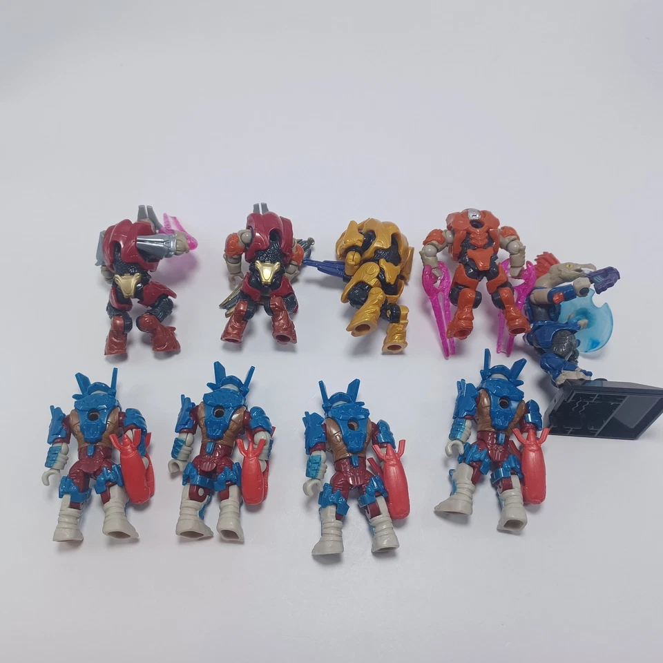 Halo Mega Construx - Covenant Elite Figure Lot w/ Accessories - Image 3 of 4