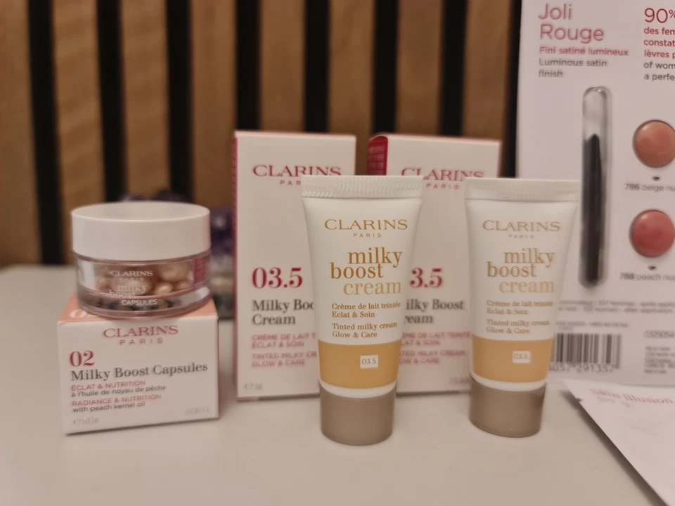 Luxusproben Clarins Milky Boost Capsules 02 Boost Cream 03.5 Skin Illusion Lippe - Bild 4 von 4