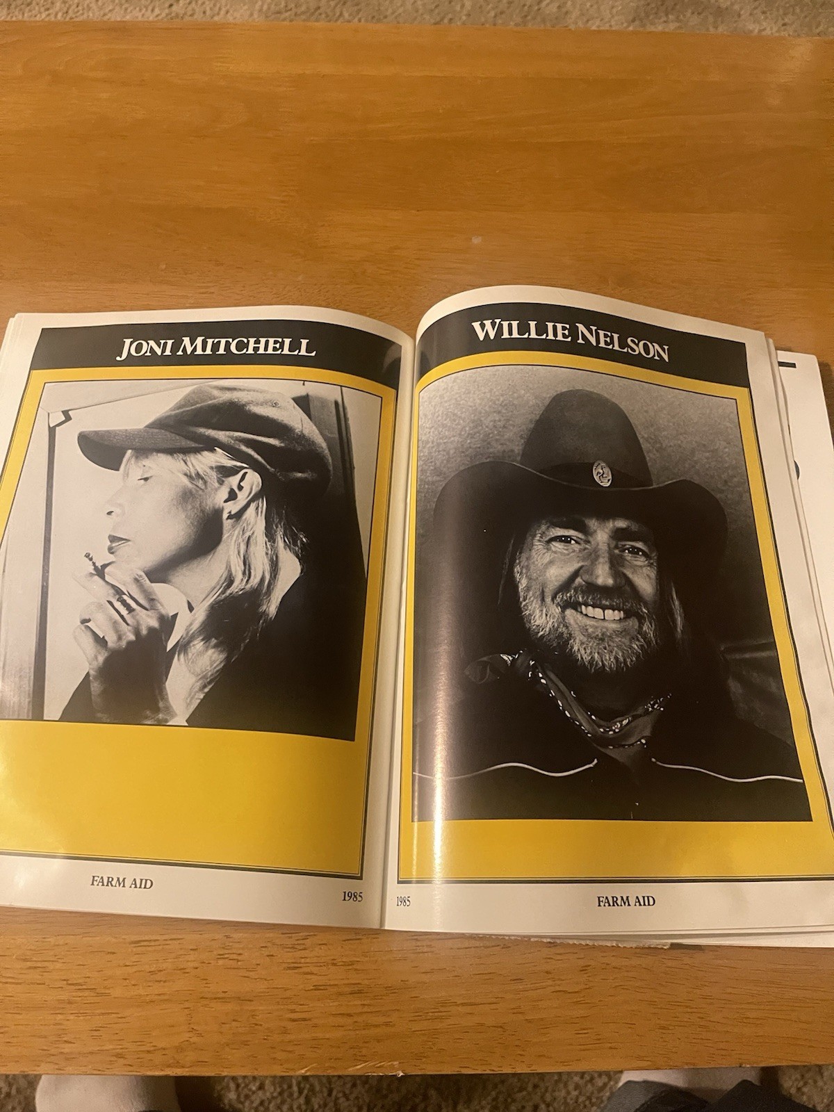 1985 Farm Aid Concert Program John Cougar Mellencamp Willie Nelson Neil Young
