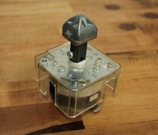 Siemens 3LC2167-0TB01 Disconnect Switch 25aMax 600vac Max 3Phase, 3LC21670TB01