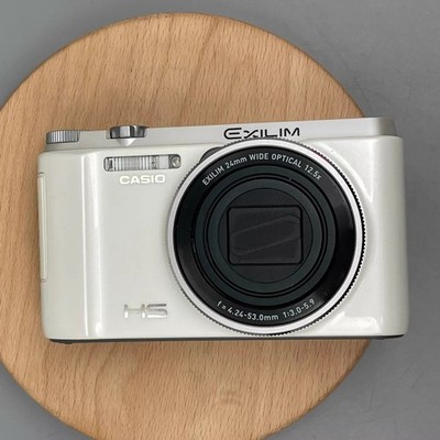 Casio ZR 1500 Digital Camera 16.1MP 12.5x Zoom Flip Screen English
