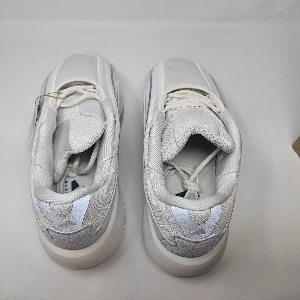 Men's Adidas Mad IIInfinity 003 Basketball Shoes / White