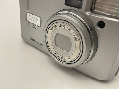Pentax Optio 230 Digital Lens Display Camera 2.0 3x Zoom Megapixel