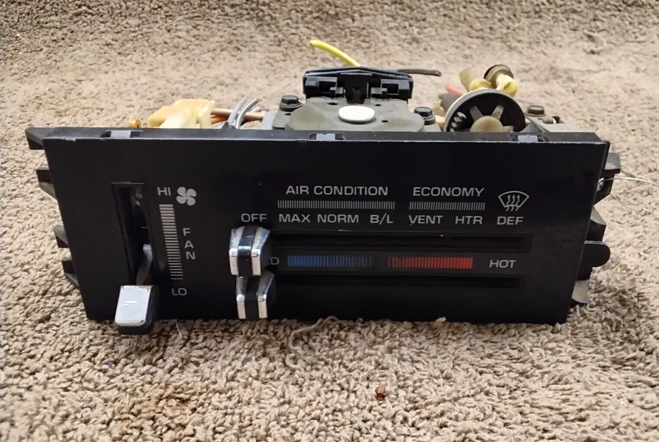 Buick Somerset, Skylark, 1985, 1986, управление кондиционером и обогревателем - Изображение 3 из 4