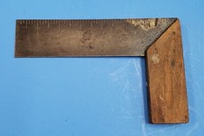 Vintage Southington Hardware Company 7-1/2" Carpenter's Square Made in USA