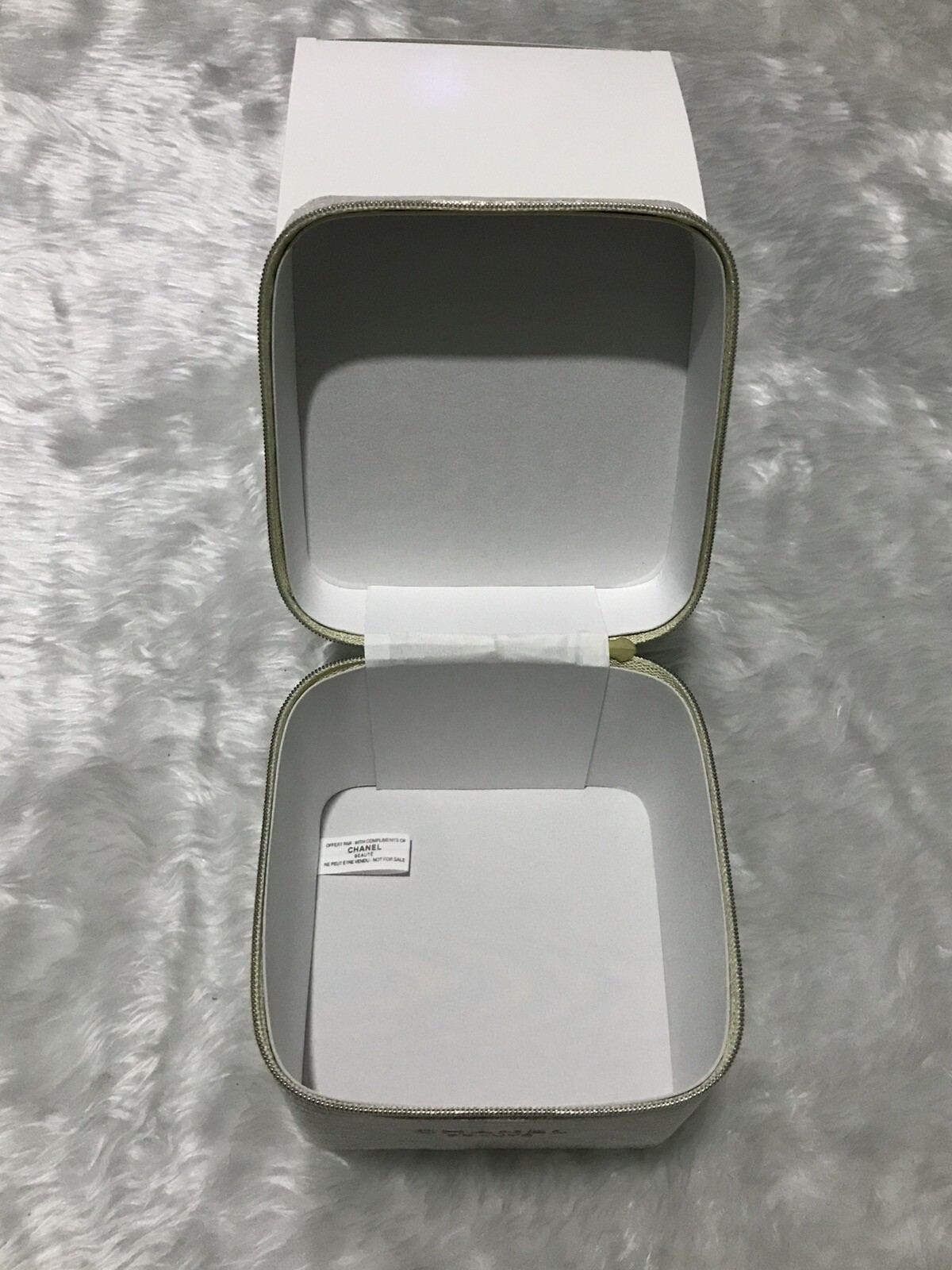 Chanel Holiday Cosmetic Makeup Vanity Case Bag. Limited Edition VIP eBay