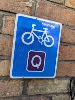 Genuine TFL Transport For London Street Sign Road Cycle Quietway Q Bike